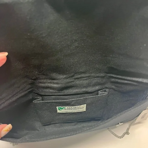 ⭐️ SOLD OUT ⭐️ Cocktail Beaded Bag NWT TikTok Instagram Viral - Picture 9 of 12